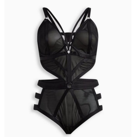 TORRID NWT Overt Strappy Mesh Bodysuit - Picture 4 of 5